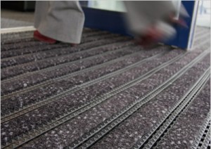 Premier Track Tiles - Flexibilne dlazdice z PVC (ľ